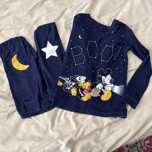 Baby Gap Disney Mickey Constellation Halloween Pajama Set Size 5